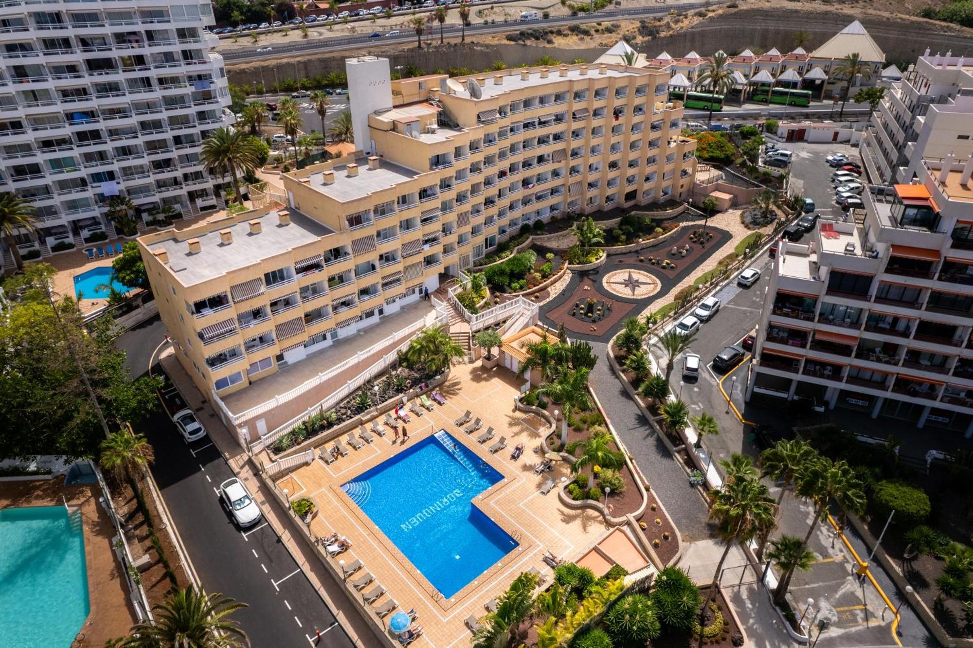 Apartamentos Borinquen プラヤ・デ・ラス・アメリカス エクステリア 写真