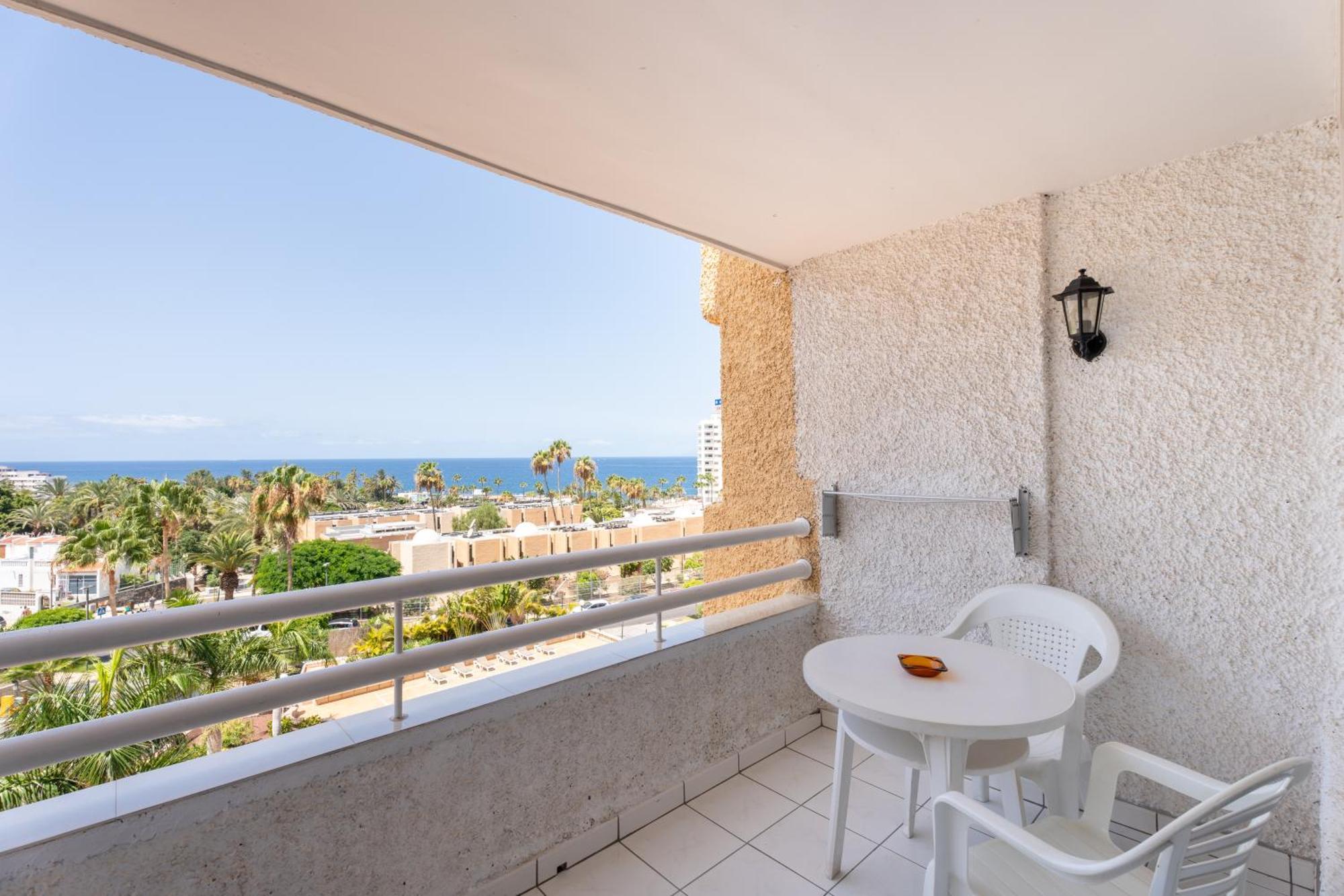 Apartamentos Borinquen プラヤ・デ・ラス・アメリカス エクステリア 写真
